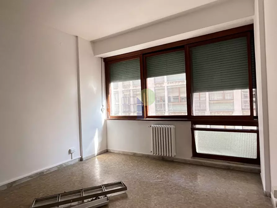 Immagine 4 di Ufficio in affitto  in Via Monte Grappa 15 a Livorno