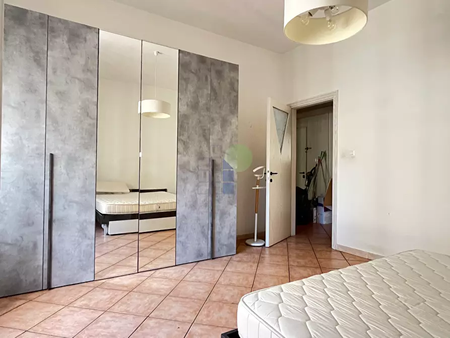 Immagine 8 di Trilocale in vendita  in Via Grande 225 a Livorno