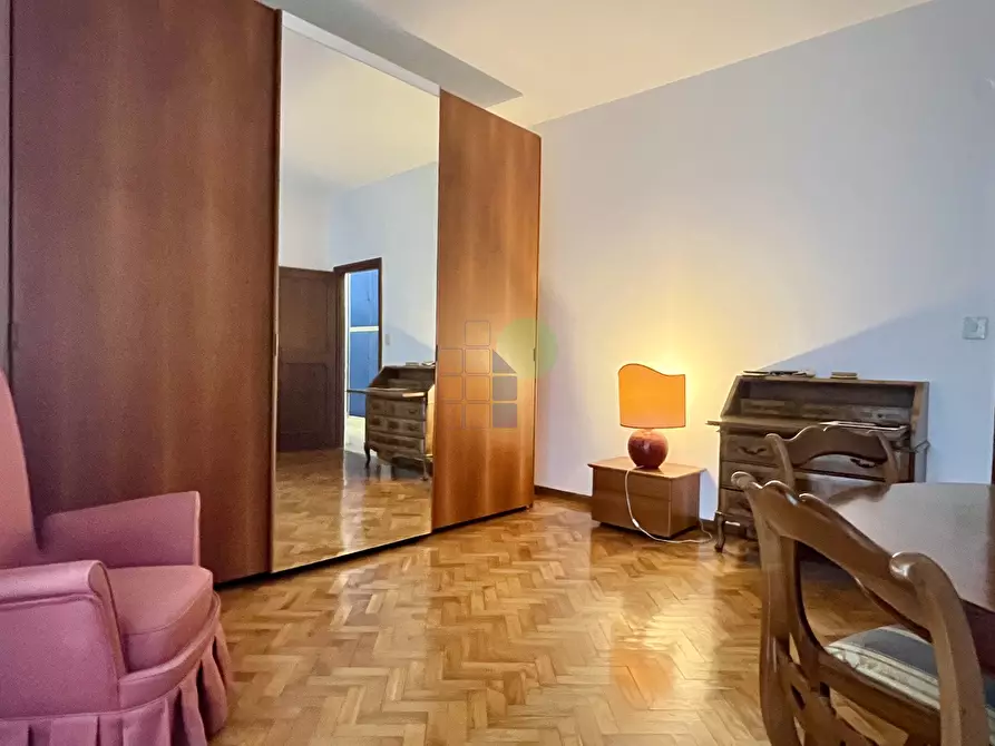 Immagine 43 di Pentalocale in vendita  in Via Calzabigi 110 a Livorno