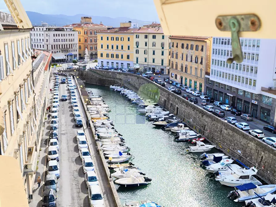 Immagine 11 di Ufficio in affitto  in Scali D'Azeglio 10 a Livorno