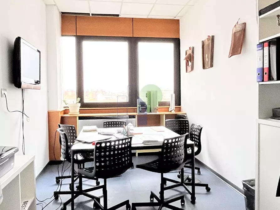 Immagine 7 di Ufficio in affitto  in Via Toscana 6 a Livorno