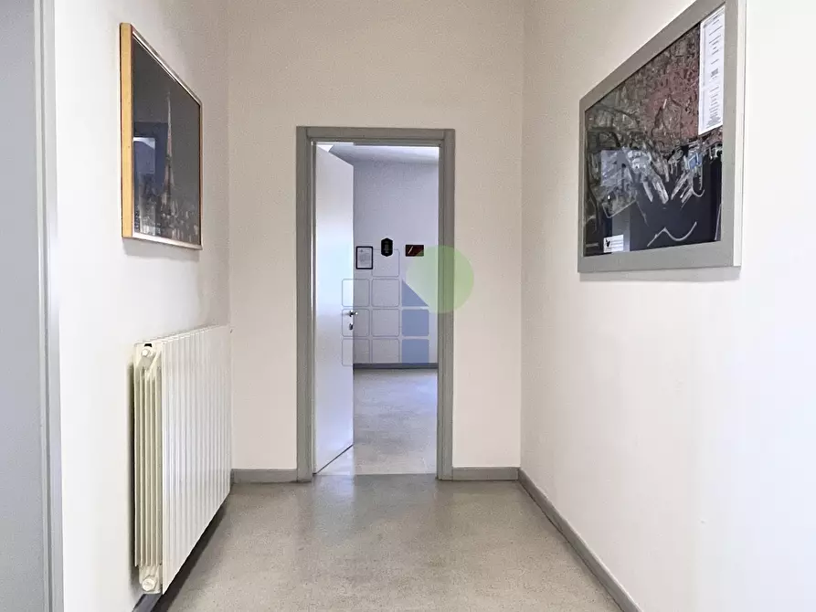 Immagine 13 di Ufficio in affitto  in Via L. da Vinci 35 a Livorno