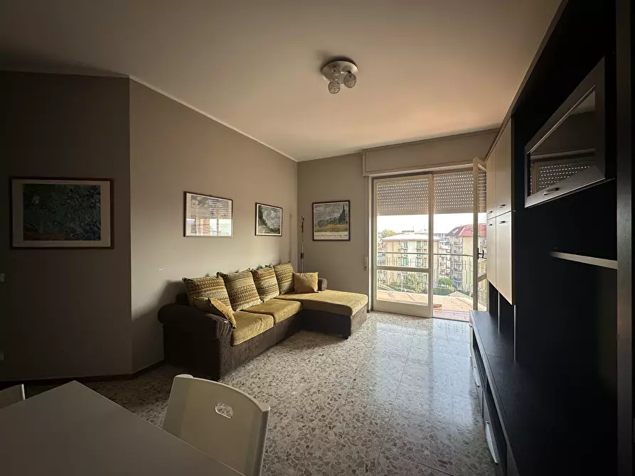 Immagine 6 di Bilocale in affitto  in Via Vittorio Veneto 1 a Arona