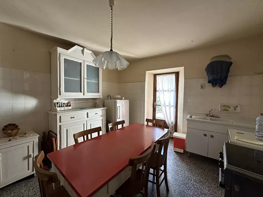 Immagine 4 di Rustico / casale in vendita  in Via Nazionale 1 a Colazza