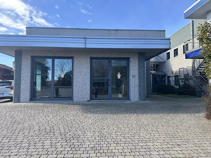 Immagine 6 di Attività artigianale in vendita  a Briga Novarese