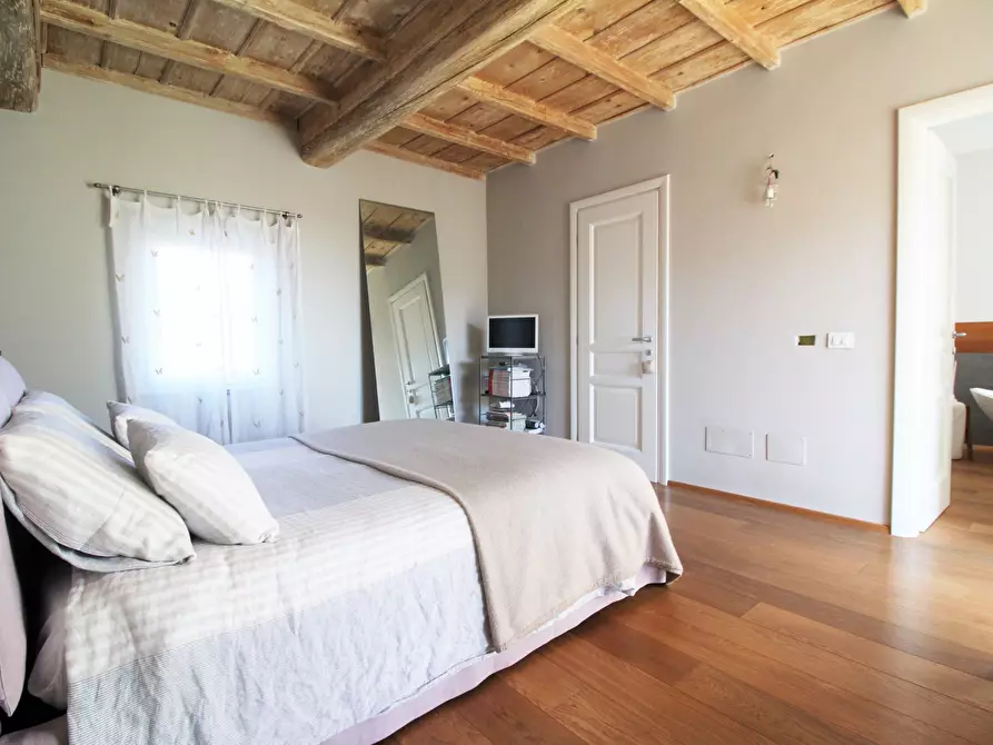 Immagine 21 di Rustico / casale in vendita  in Via Lanca 1 a Oleggio