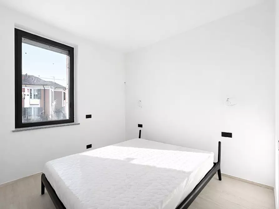 Immagine 9 di Monolocale in vendita  in Via XX Settembre 84 a Arona