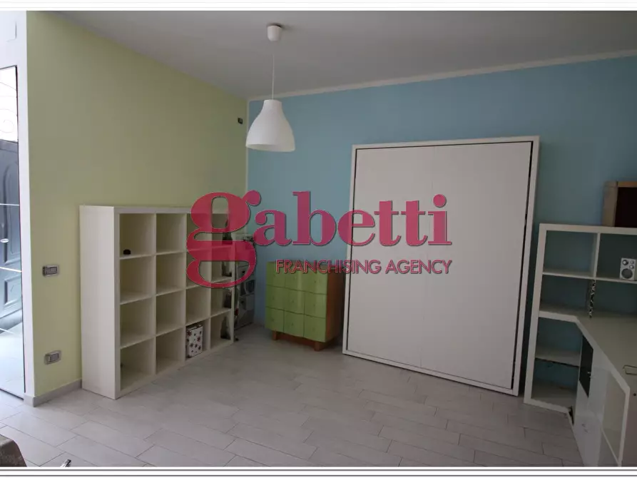 Immagine 4 di Monolocale in vendita  in Via Roma 99 a Nebbiuno