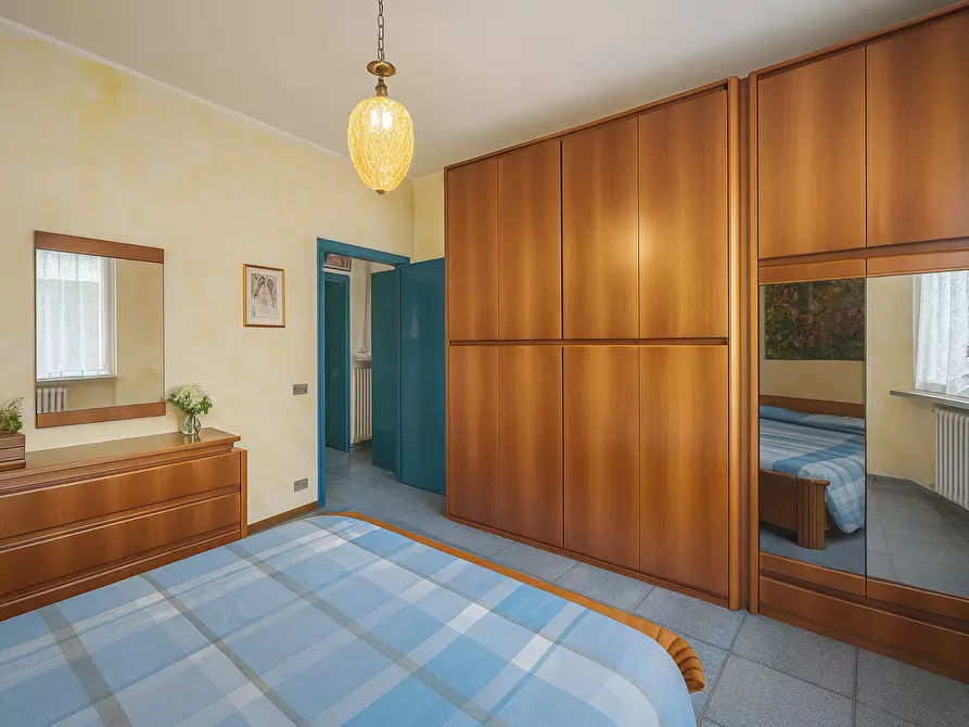 Immagine 25 di Trilocale in vendita  in Via Monviso 10 a Arona