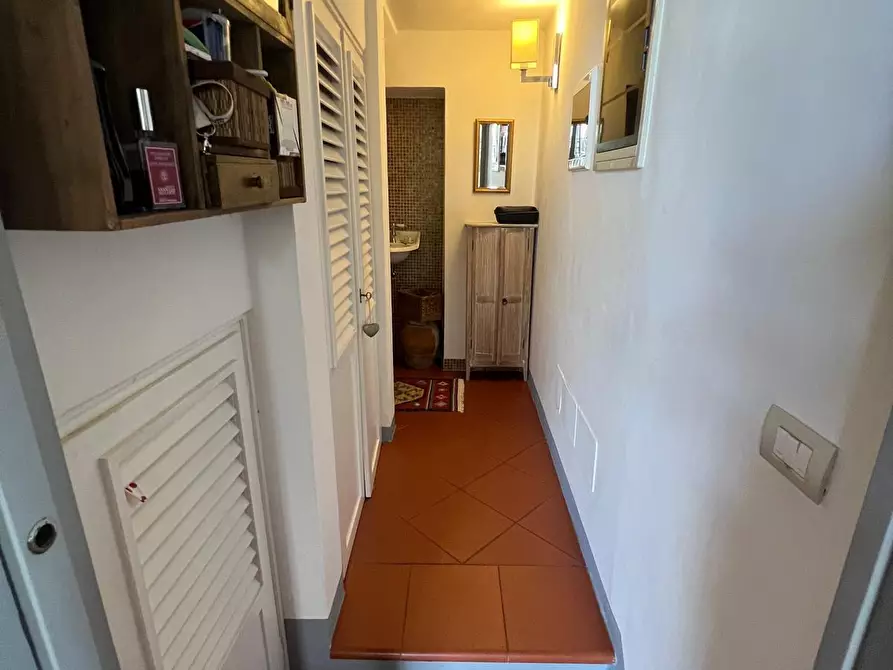 Immagine 33 di Porzione di casa in vendita  in Via di Vingone a Scandicci
