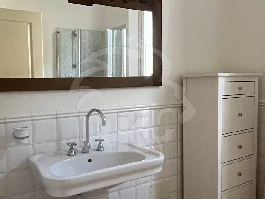 Immagine 11 di Quadrilocale in affitto  in Via Mazzini 7 a Bologna