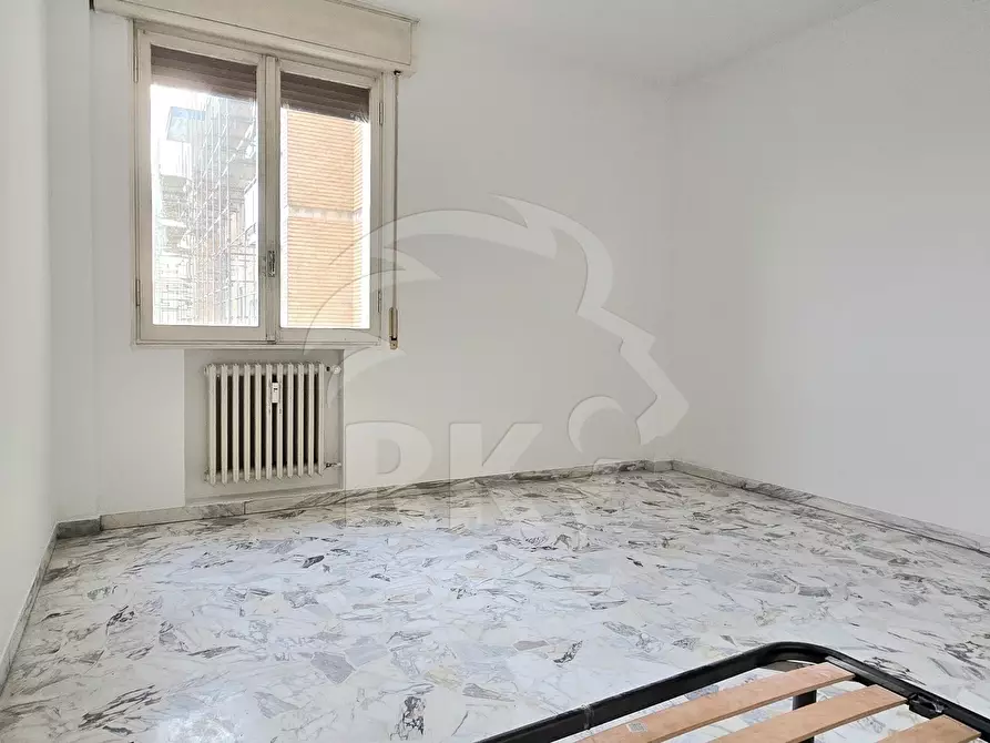 Immagine 16 di Pentalocale in affitto  a Bologna