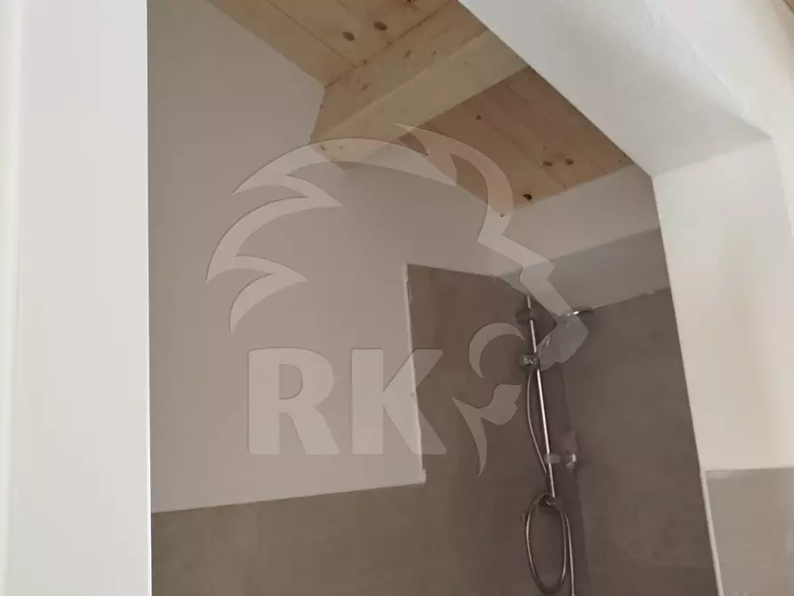 Immagine 10 di Trilocale in vendita  in Via del Greto 1 a Bologna