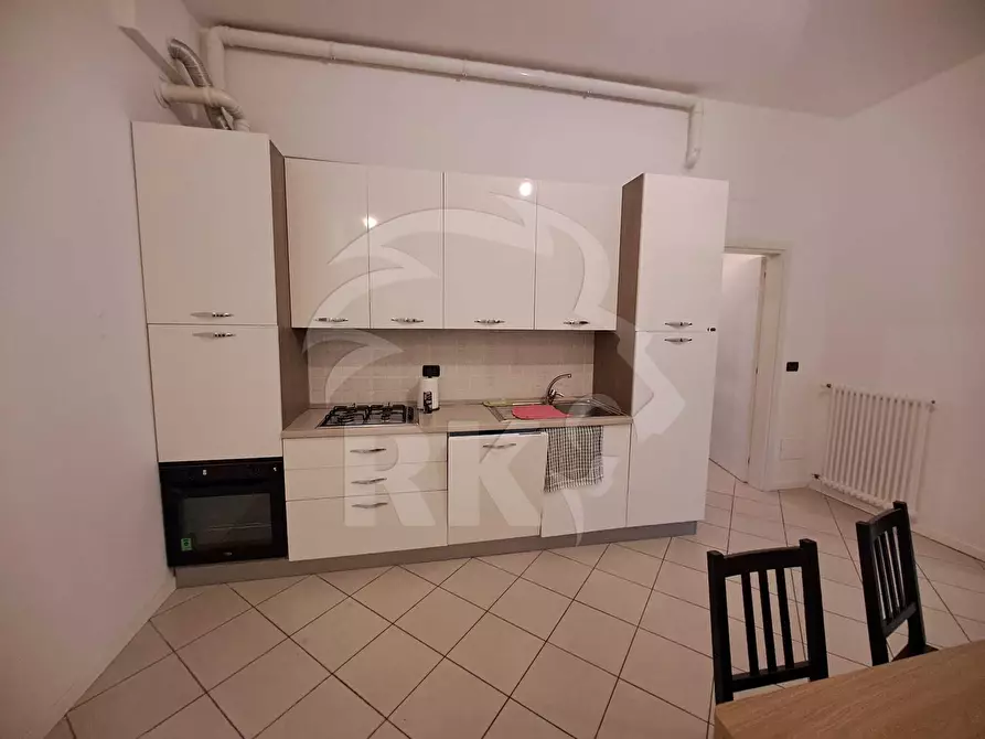 Immagine 6 di Trilocale in affitto  a Bologna