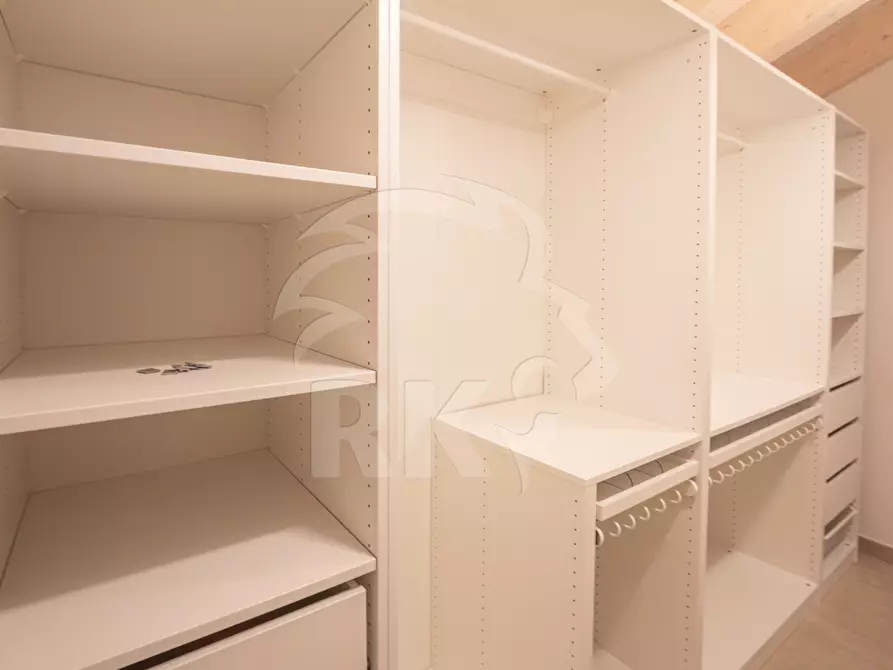 Immagine 11 di Trilocale in affitto  a Bologna