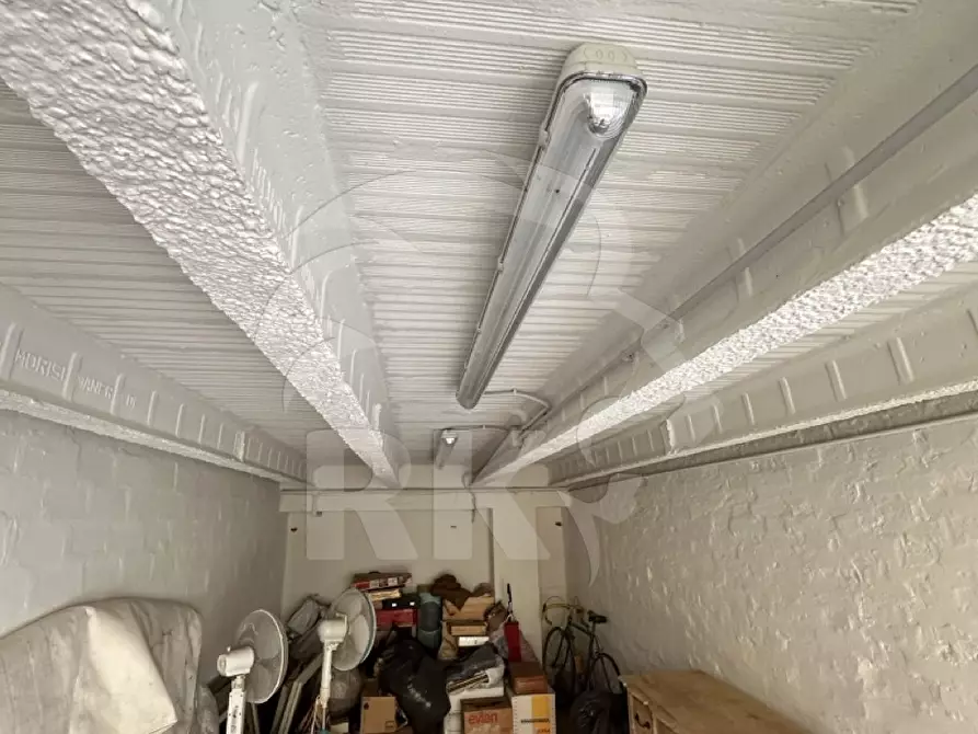 Immagine 6 di Garage in vendita  in Via Reggio Emilia 6 a Bologna