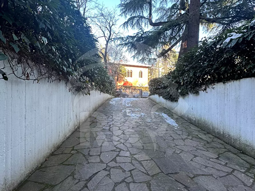 Immagine 23 di Pentalocale in vendita  in via Delle Rose 32 a Bologna