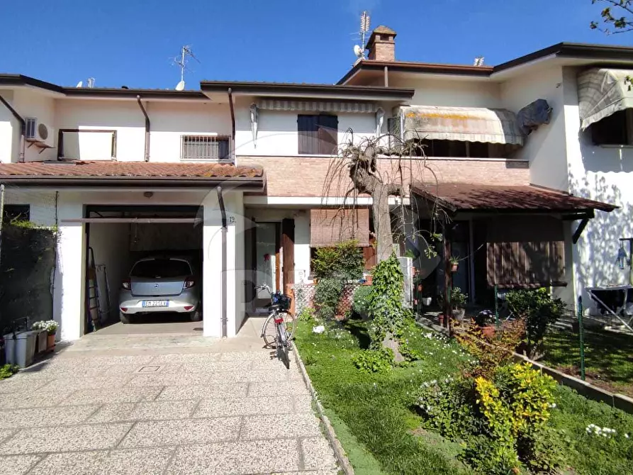 Immagine 1 di Villa in vendita  in Via Don Giovanni Minzoni 25 a Fiscaglia