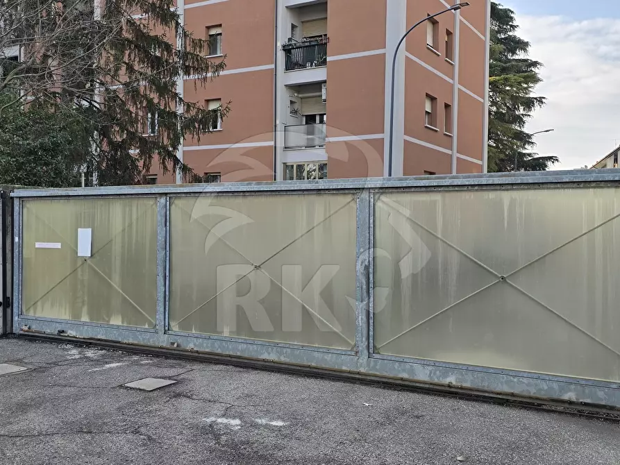 Immagine 30 di Pentalocale in vendita  in via cellini 11 a Bologna