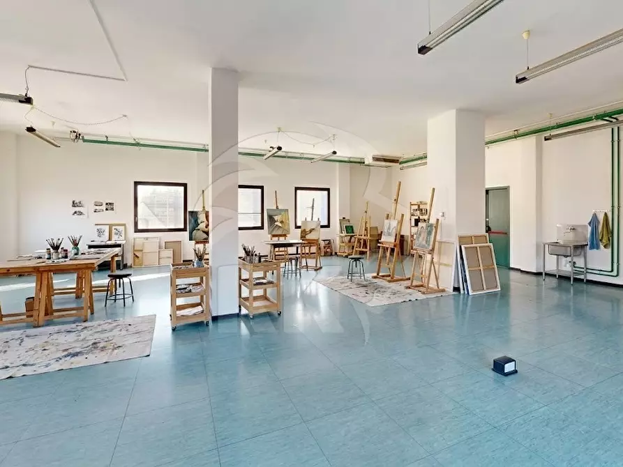 Immagine 2 di Ufficio in affitto  a Bologna