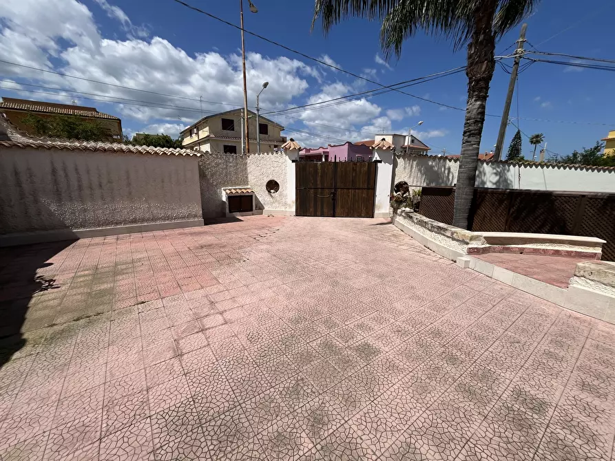 Immagine 27 di Appartamento in vendita  in Via Luigi Pirandello 43 a Melilli