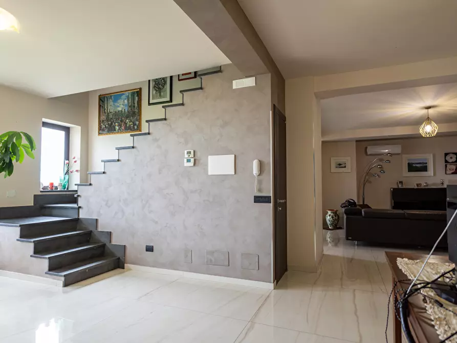 Immagine 8 di Villa in vendita  in Via Vincenzo Bellini 163 a Piedimonte Etneo