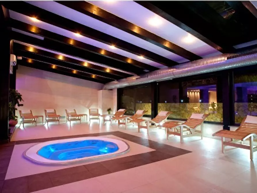 Immagine 51 di Villa in vendita  a Taormina