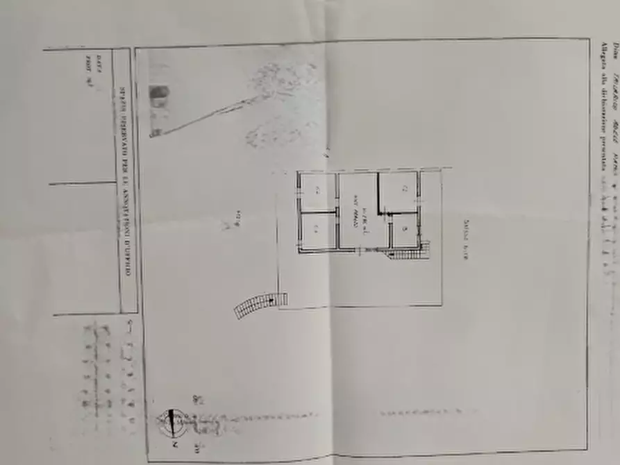 Immagine 40 di Villa in vendita  in Via Stromboli 7 a Siracusa