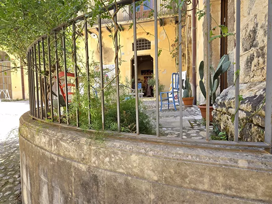 Immagine 7 di Casa indipendente in vendita  in Via Camillo Benso Conte di Cavour 48 a Noto