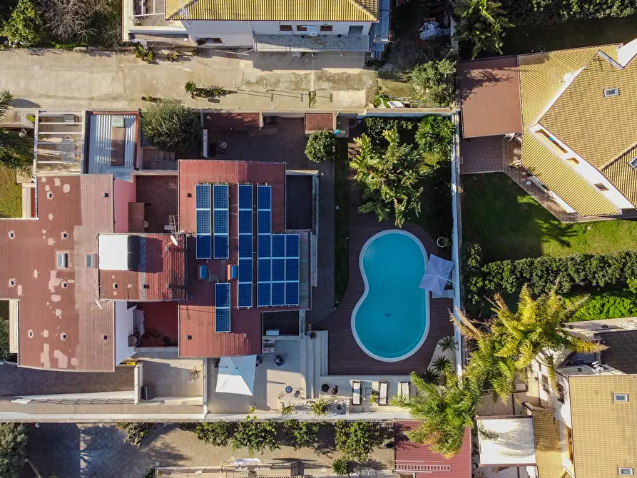 Immagine 41 di Villa in vendita  in Via Monti Nebrodi 64 a Siracusa