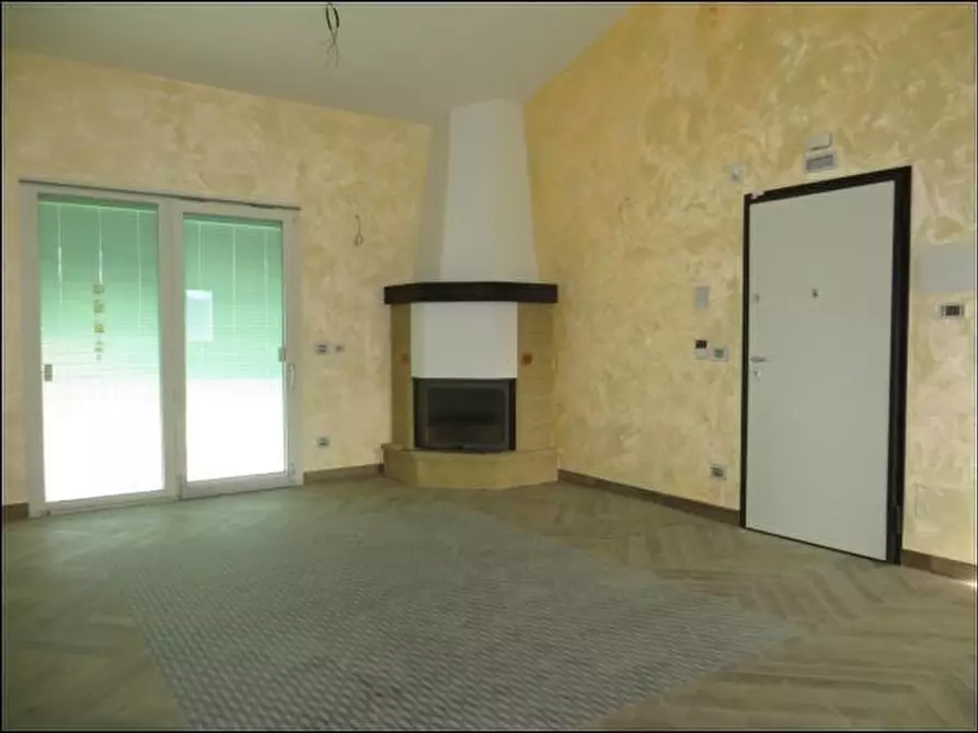 Immagine 15 di Villa in vendita  in TRAVERSA SERRAMENDOLA a Siracusa