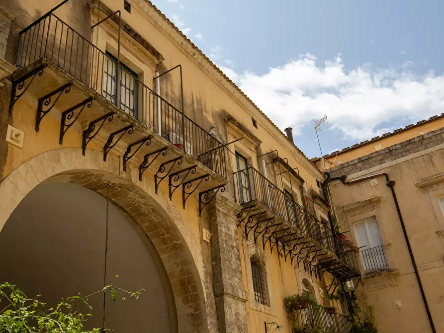 Immagine 33 di Casa indipendente in vendita  in Via Camillo Benso Conte di Cavour 48 a Noto