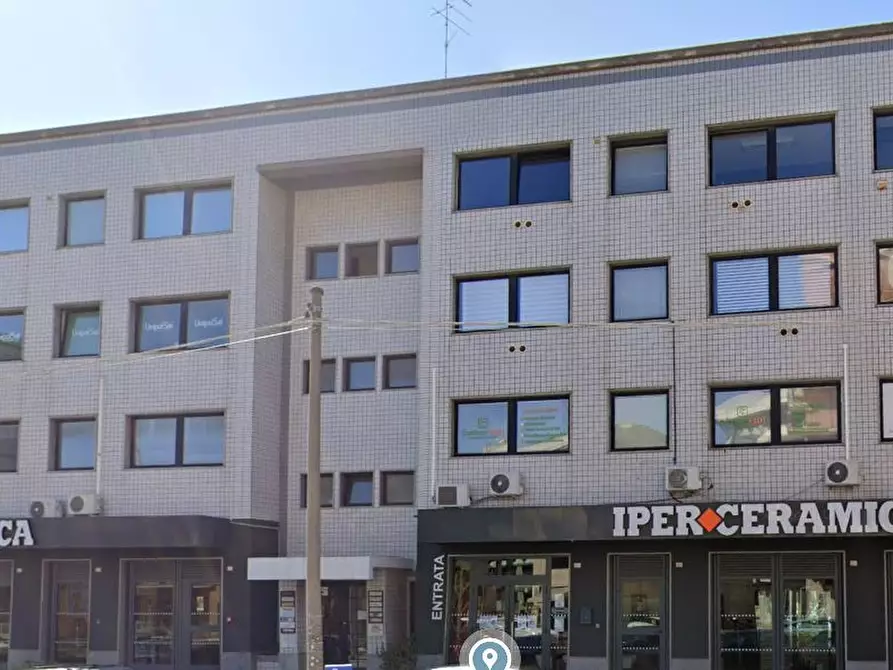 Immagine 6 di Ufficio in affitto  in viale teracati 39 a Siracusa