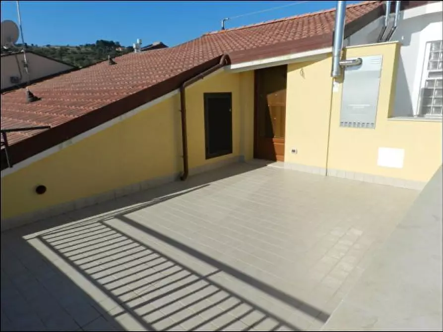 Immagine 14 di Appartamento in vendita  in Via Vittorio Emanuele III 581 a Canicattini Bagni