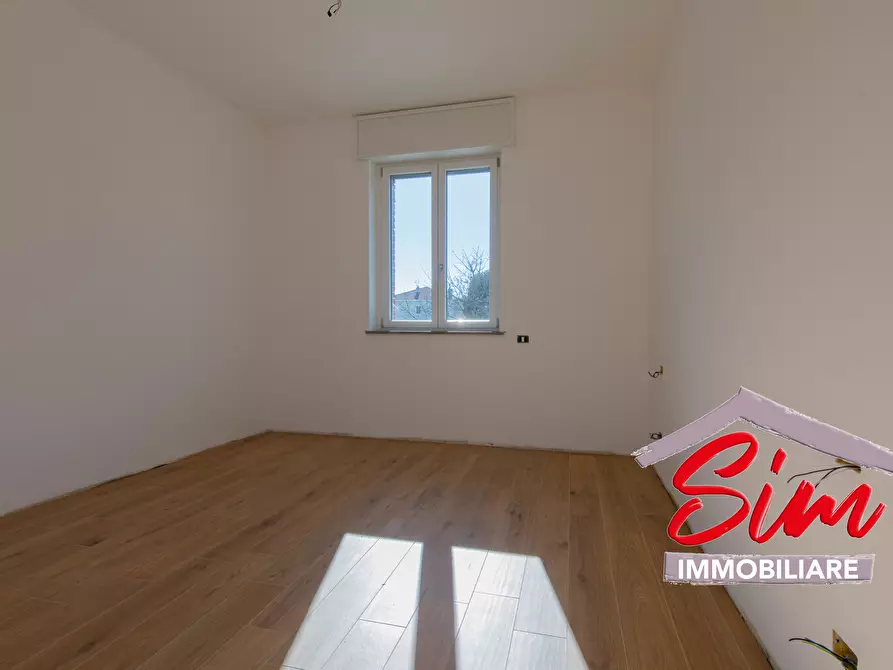 Immagine 37 di Villa in vendita  in Viale Roma sn a Casaleggio Novara