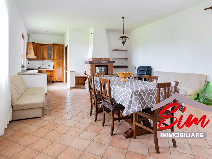 Immagine 2 di Casa indipendente in vendita  in Via IV Novembre sn a Borgolavezzaro