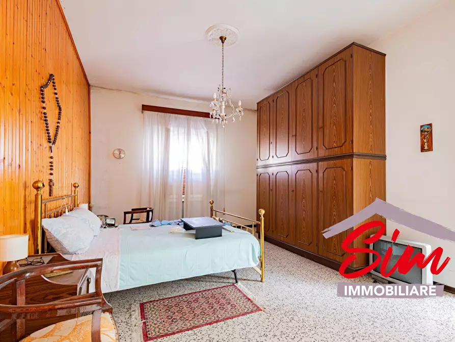 Immagine 15 di Casa bifamiliare in vendita  in Via Cavour sn a Borgolavezzaro