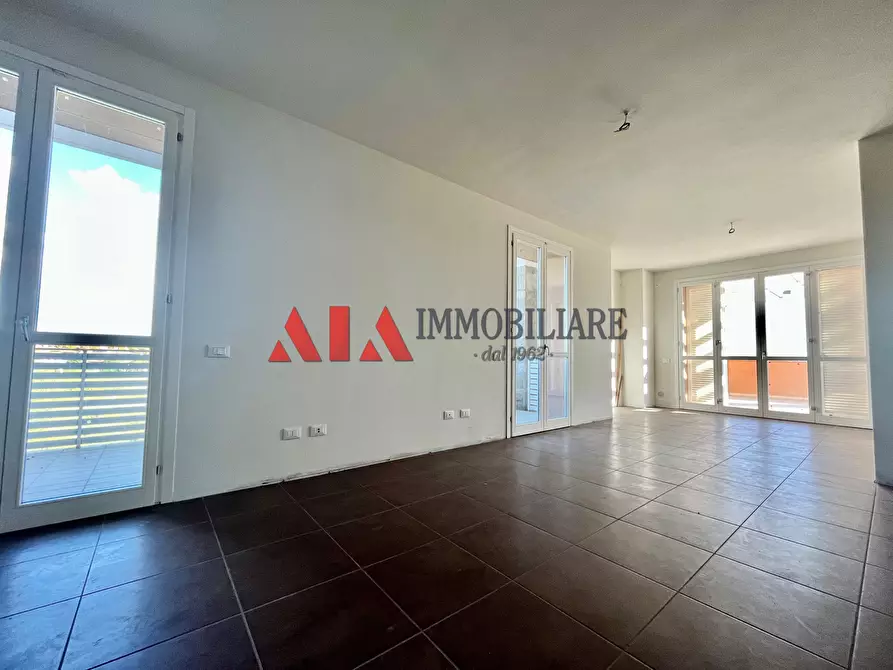 Immagine 7 di Attico in vendita  in Via Valdera Sud a Pontedera