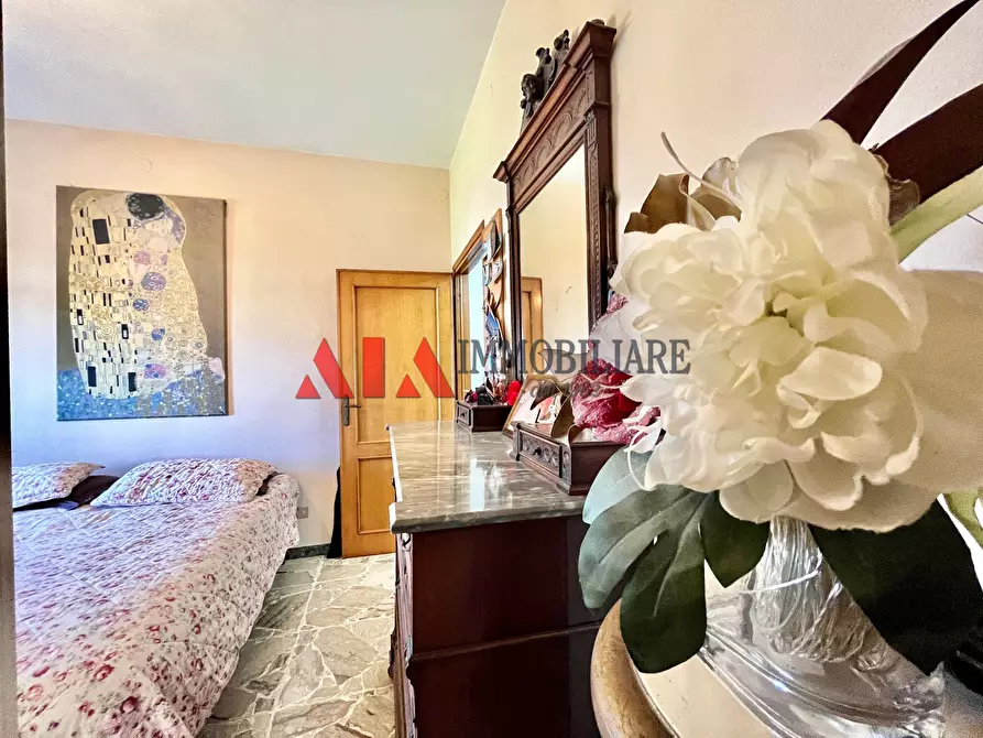 Immagine 17 di Villa in vendita  in Via del Popolo a Pontedera