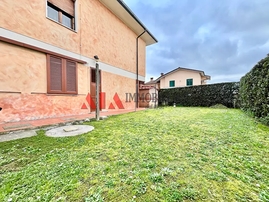 Immagine 26 di Villa in vendita  in Via Sarzanese Valdera a Buti