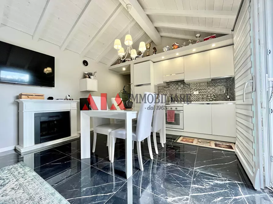 Immagine 6 di Casa indipendente in vendita  in Via Sarzanese Valdera a Buti