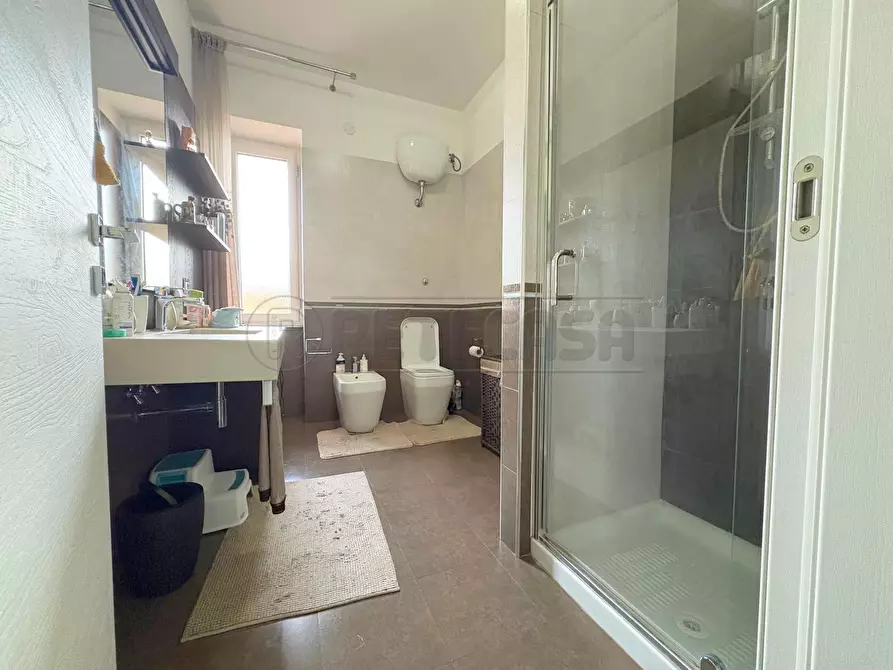 Immagine 21 di Pentalocale in vendita  a Marcianise