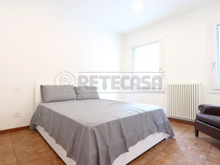 Immagine 1 di Stanza singola in affitto  in via mameli a Vicenza
