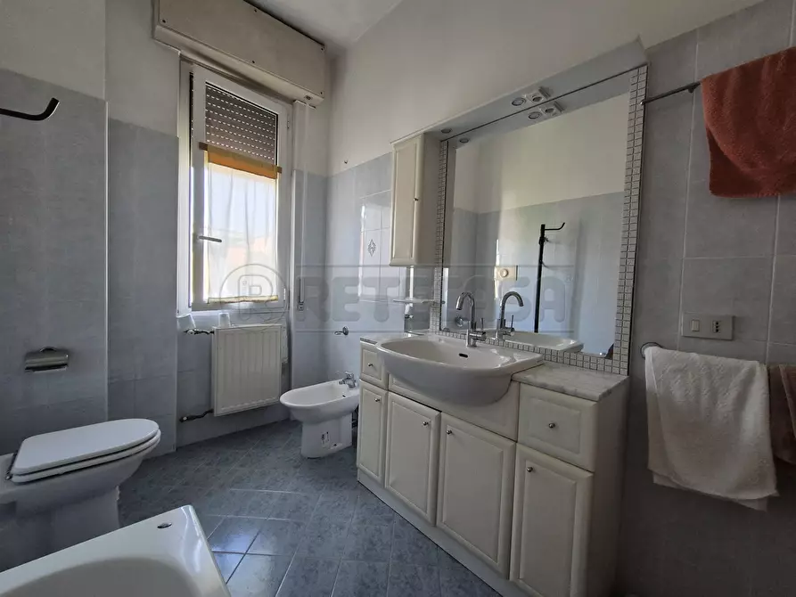 Immagine 10 di Quadrilocale in vendita  in Via Olona a Cremona