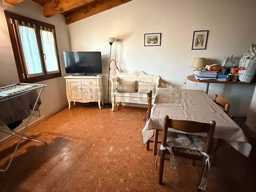 Immagine 1 di Mansarda in affitto  in Corso G. Matteotti 52 a Montecchio Maggiore