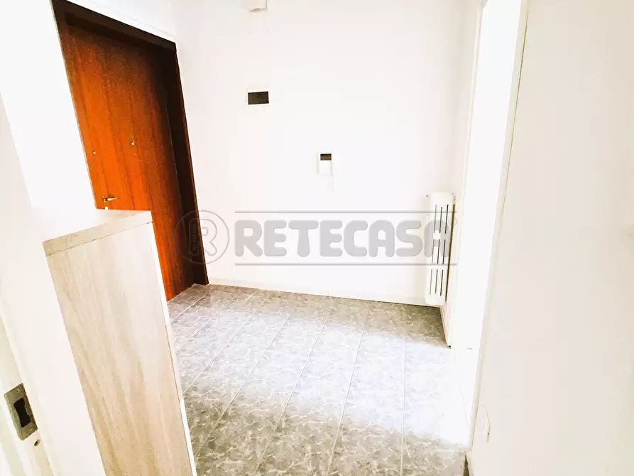 Immagine 17 di Bilocale in vendita  in Lungomare Giacomo Matteotti a Pescara