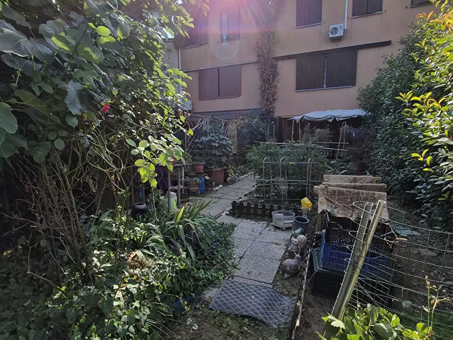 Immagine 9 di Villetta a schiera in vendita  in Via Aldo Moro a Persico Dosimo