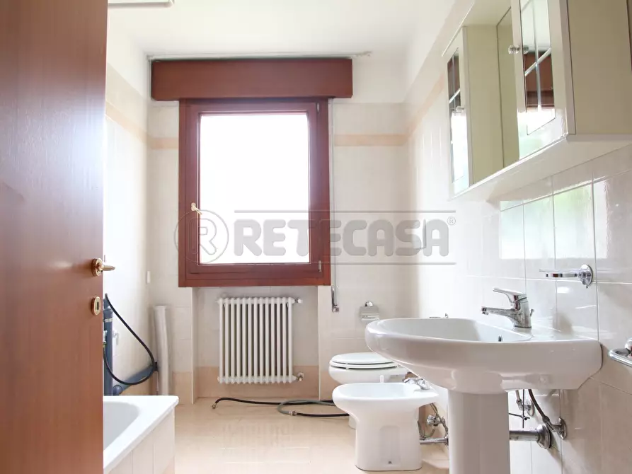 Immagine 16 di Bilocale in vendita  in Via Giovanni Falcone a Barbarano Mossano