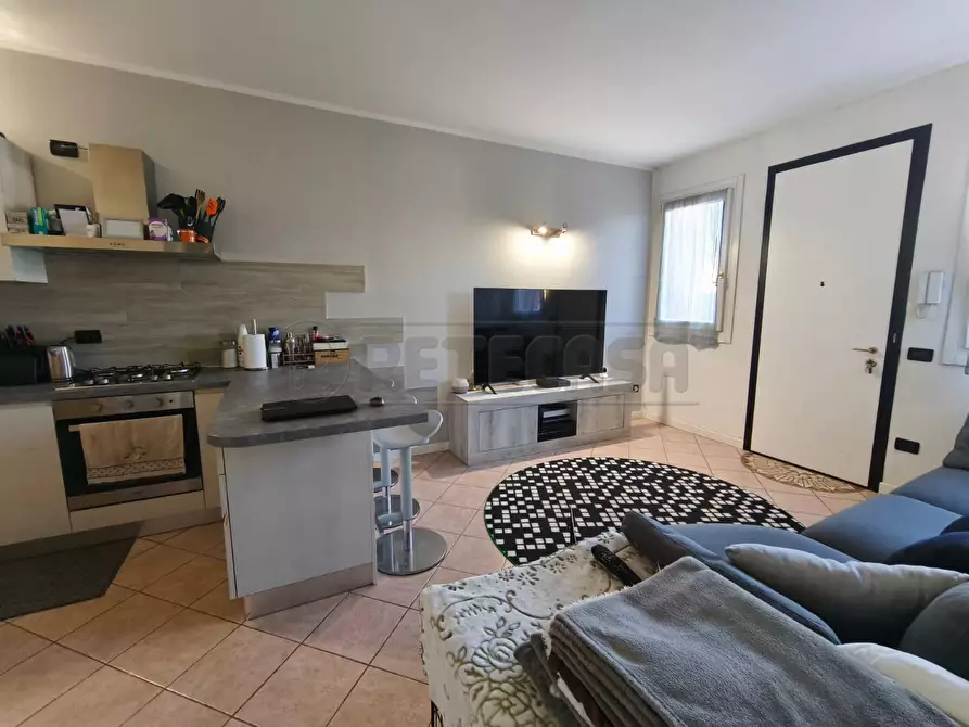 Immagine 2 di Appartamento in affitto  in LONIGO a Lonigo