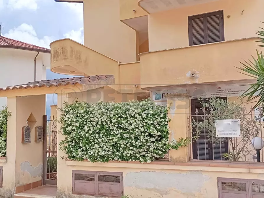 Immagine 4 di Villa in vendita  in Via San Francesco 11 a Marcianise